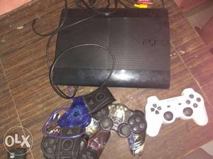 Ps3 sell 3 remote 2Cd verry good condition