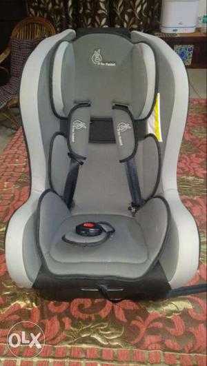 R for Rabbit Convertible Car Seat