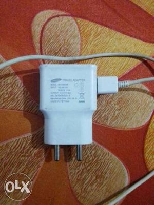 White Samsung Travel Adapter Charger