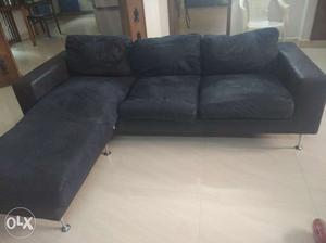 'L' shaped sofa for sale.Good condition.5 years