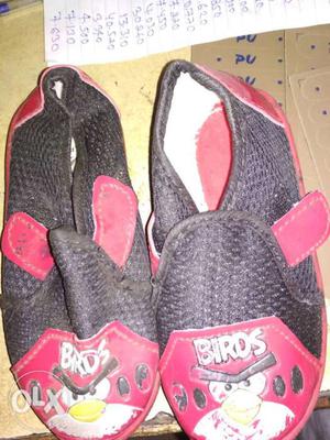 Pair Of Toddler's Red-and-black Angry Birds-themed Shoes