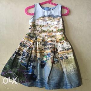 Dress for 4-6 year old. Next UK brand. in perfect