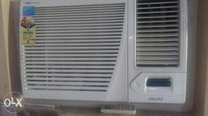 White Voltas Window-type Air Conditioner
