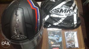 1 week...SMK helmet...L size..non used...6 month