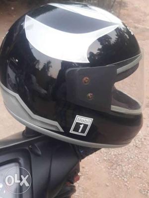 Black And Grey Mobil 1 Full-face Helmet