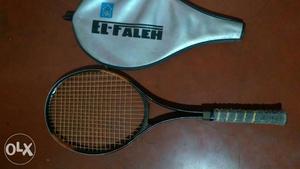 Black El-Faleh Tennis Racket With Gray Case