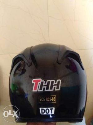 Black THH ECE R Helmet