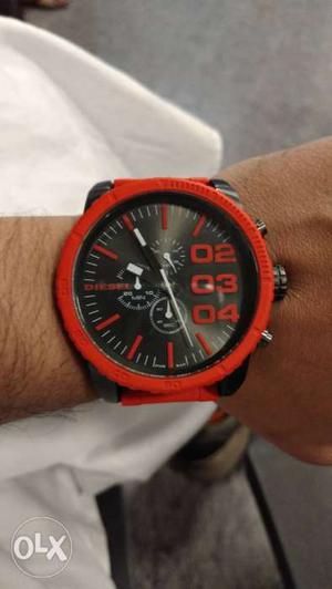 DIESEL ORIGINAL Round Red And Black Chronograph Watch With