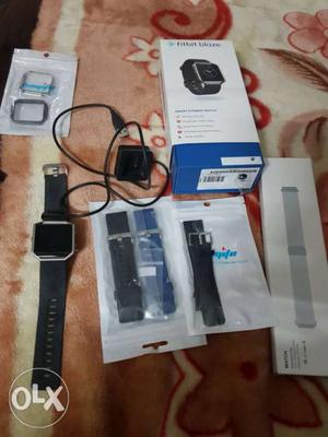 Fitbit Blaze with charger, 4 bands and 2