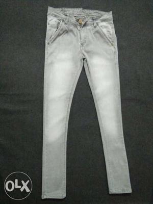 Grey jeans for both men or women