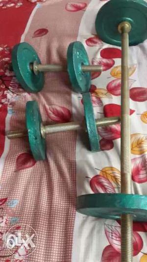 Gym 20 kg plates weight... With 3 feet rod and small