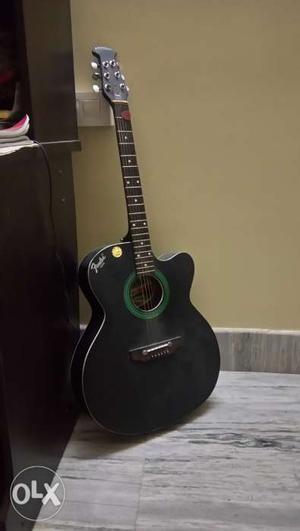 Indian fendor accoustic guitar in new condition