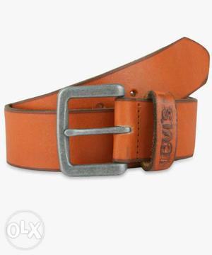 Levi's Tan leather belt. MRP 