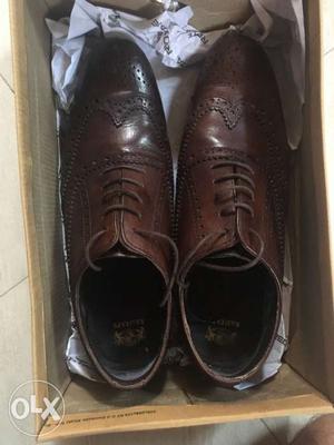 Red tape Men's Brogue Leather Formal Shoes