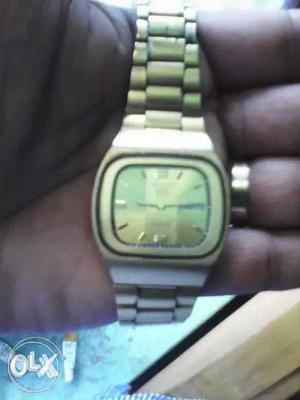 Seiko 5 watch old but good conditions call me