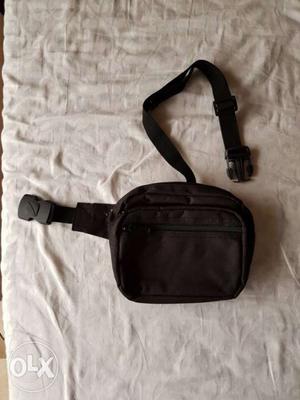 Travelling waist pouch in excellent condition