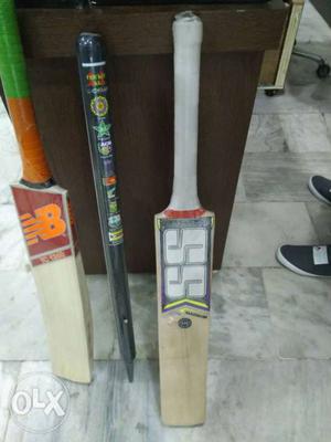 Two SS And New Balance Cricket Bat