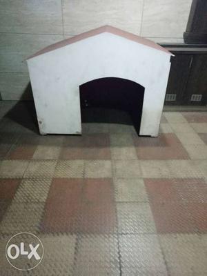 White And Brown Wooden Dog House