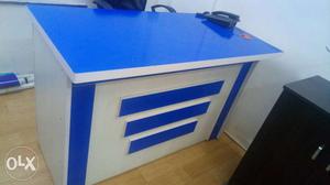 Brand New office table 4 X 2 in Vashi