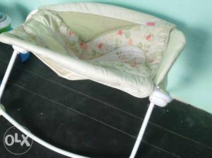 Childs cradle excellent condition not used much