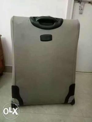 Full size travel bag Verona Brand very strong and