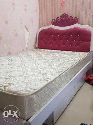 Princess bed with Mattress...1 year old...hardly