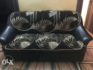 Sofa Set with Center Table for Sale