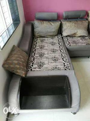 Want to sell washable n removable cover type sofa