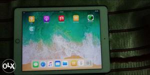 Ipad. Air 2 one month old