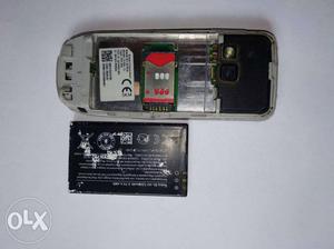 Nokia c good condition only mic problem 3g phone hai