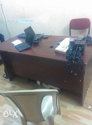 Office wooden table with excellent condition.