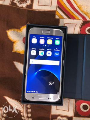 Samsung S7 32gb silver Indian phone only 1month