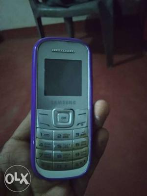 Samsung keypad phone full working condition but