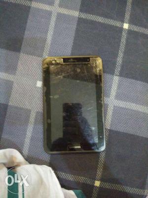 Screen one scratch only and no any problem in it