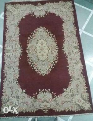 Size 9×6ft.Elegant carpet