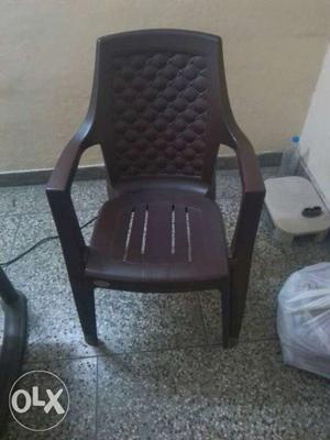 Supreme brand Good quality chair, only 6 month