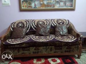 Wooden 5 seated Sofa set