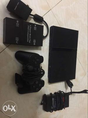 Black Sony P2 Conosle With Controllers And Charger