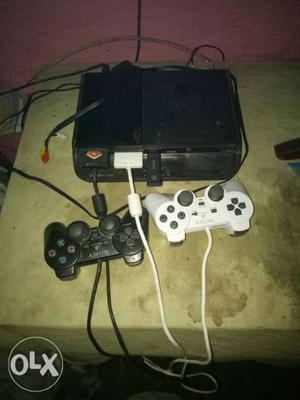 Black Sony PS2 Console With Controllers