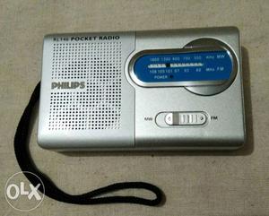Gray Philips RL146 Pocket Radio