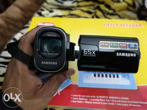 Samsung camcorder unused with 16GB memory card