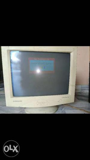 Samsung samtron 75E CRT.. Good condition