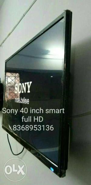 40" Wall-mounted Black Sony Flat Screen TV