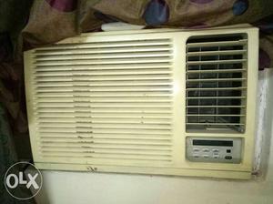 AC at a working condition.. 1.5 ton ac(L.G)