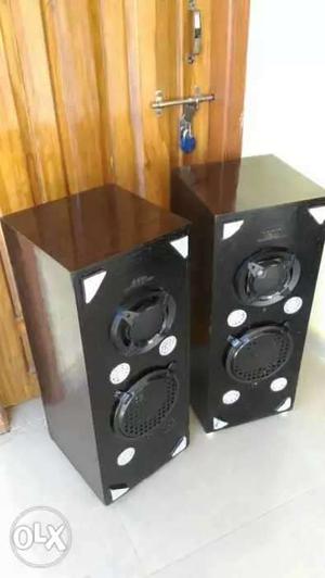 Branded sound box for sale. 8 inch Philips