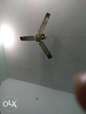 Gray And Black 3-bladed Ceiling Fan