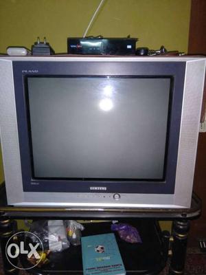Samsung television.. Fully running.. Selling