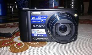 Sony 16 mega pixel Camera. Like brand new.