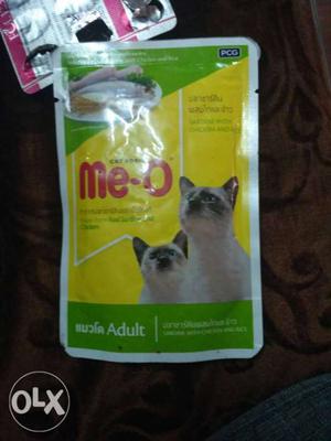 This is persian cat jelly food and komb also both