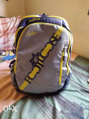 Amazing and spacious skybags with heavy discount